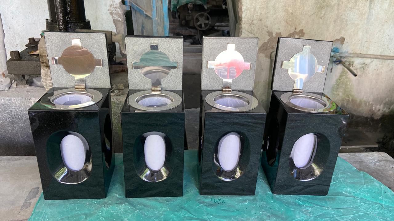 Black Square Vases