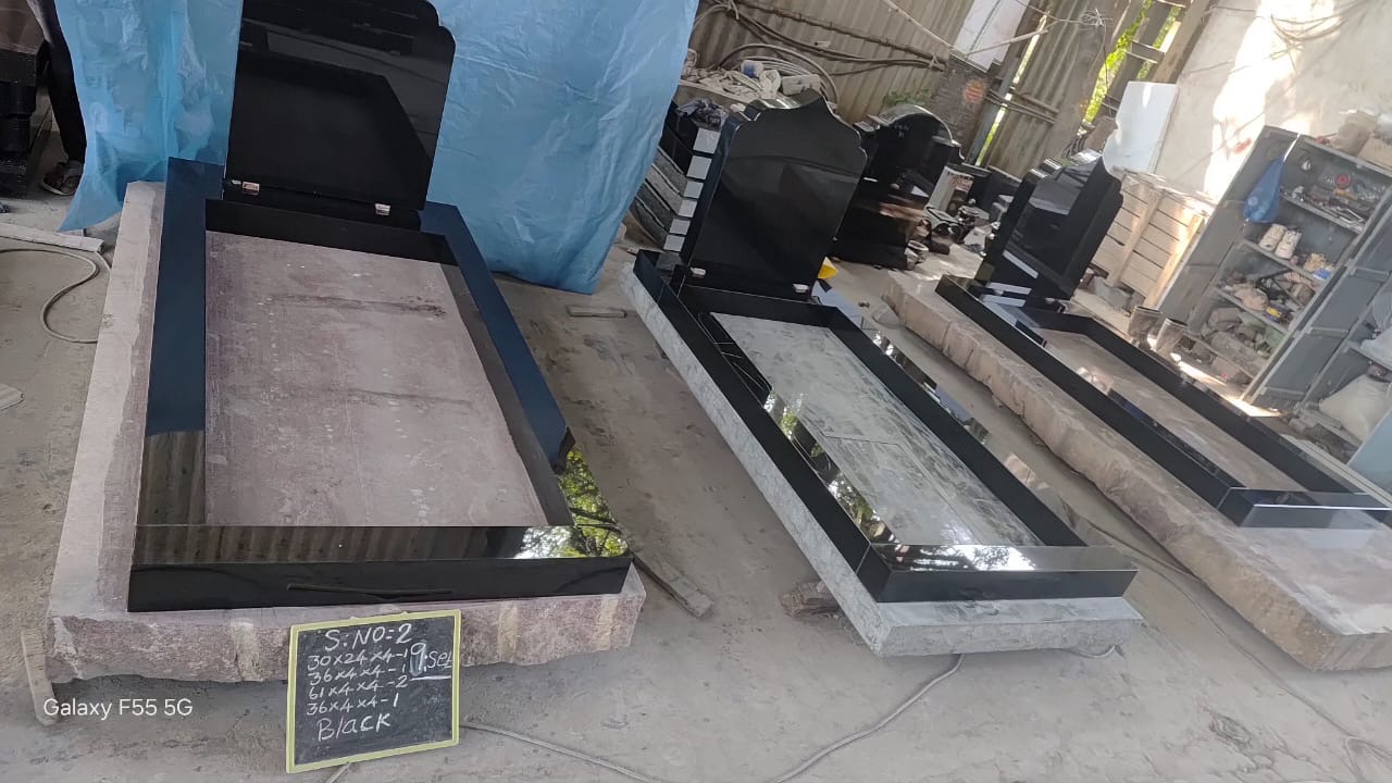 Kerb Sets and Flat Markers